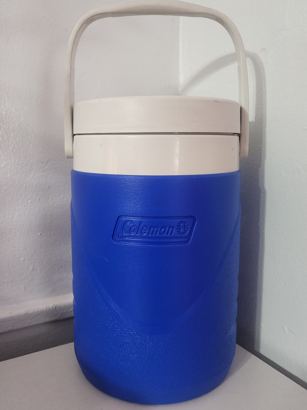 1 Gallon Insulated Water/Cooler Jug